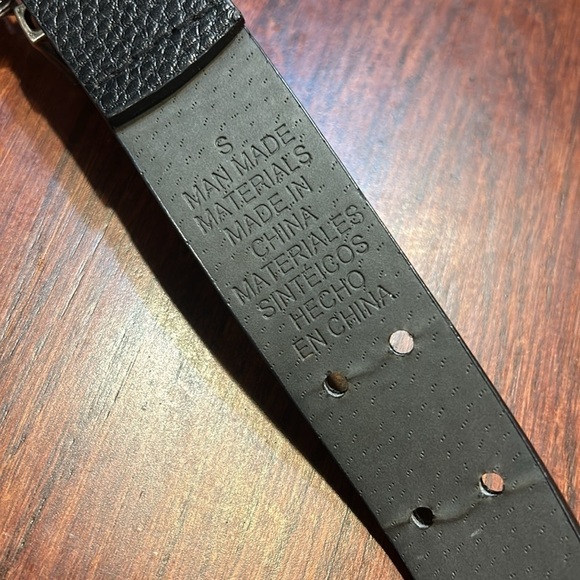 Black Textured Leather Belt with Ornate Silver Buckle - Picture 3 of 8